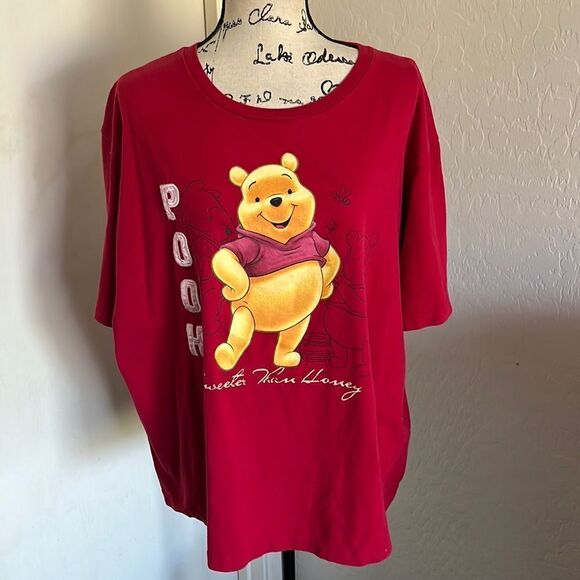 Winnie The Pooh Red Graphic Shirt - Picture 1 of 11